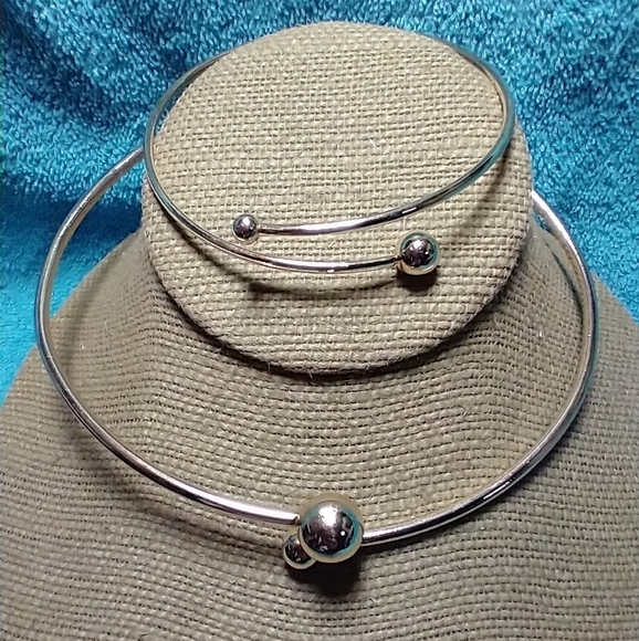 Goldtone adjustable wire ball necklace bracelet set - Picture 1 of 2